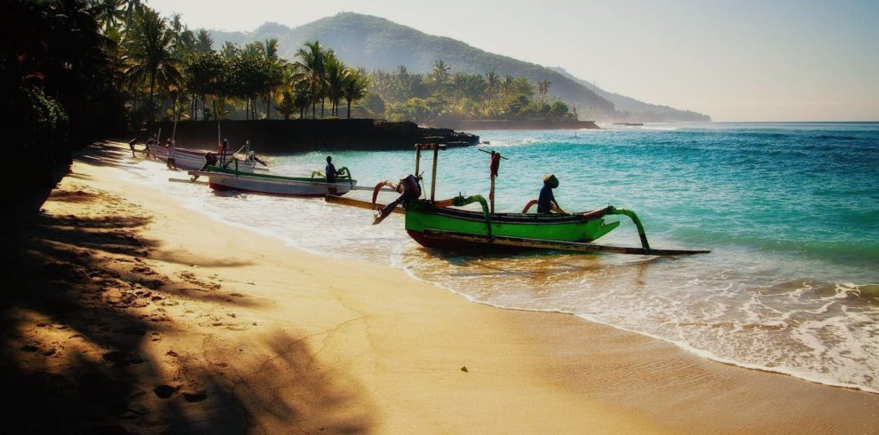 padang-bai-bali-beach